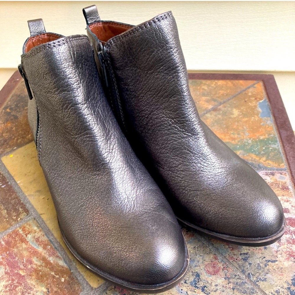 Lucky Brand Basel Gunmetal Leather Booties Zipper Size 8